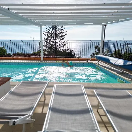 Daire Del Mare Ligure Terme & Piscina A 37 Gradi Santo Stefano al Mare