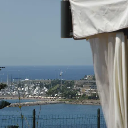 Del Mare Ligure Terme & Piscina A 37 Gradi * Santo Stefano al Mare