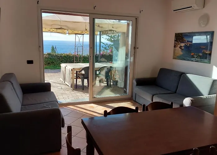 Del Mare Ligure Terme & Piscina A 37 Gradi Lägenhet Santo Stefano al Mare