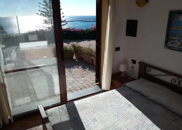 Del Mare Ligure Terme & Piscina A 37 Gradi *