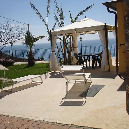 Апартаменты Del Mare Ligure Terme & Piscina A 37 Gradi