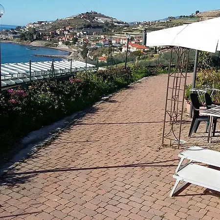 Del Mare Ligure Terme & Piscina A 37 Gradi Appartement *