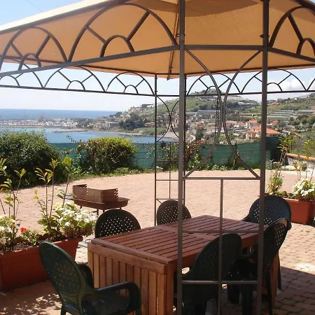 Del Mare Ligure Terme & Piscina A 37 Gradi Appartement