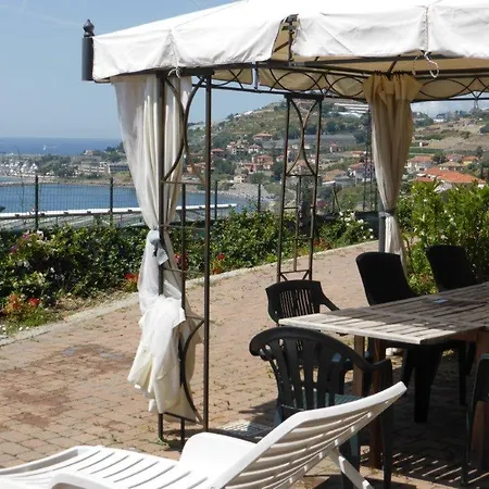 Del Mare Ligure Terme & Piscina A 37 Gradi Санто-Стефано-аль-Мар