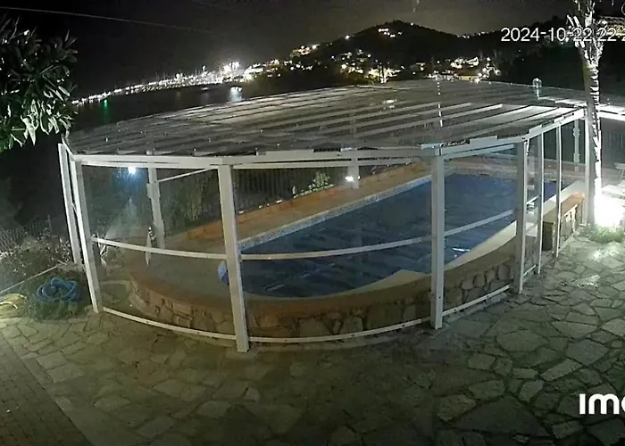 Del Mare Ligure Terme & Piscina A 37 Gradi Lejlighed